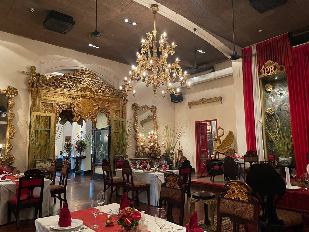 Tugu Kunstkring Paleis